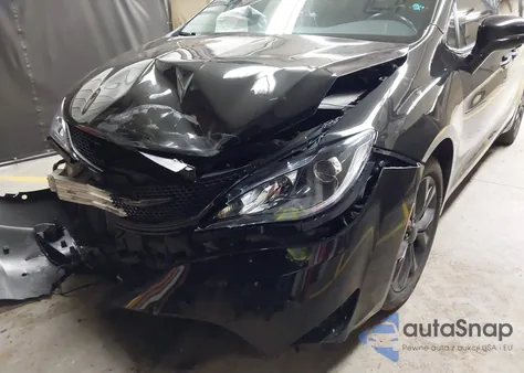 2019 Chrysler Pacifica Limited z USA, uszkodzony, nr VIN 2C4RC1GG1KR715384